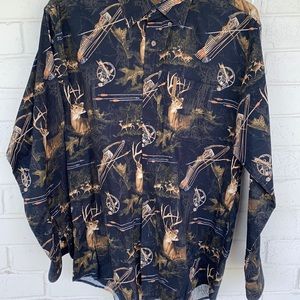 Magellan Sportswear Buck Bow Long Sleeve Shirt M